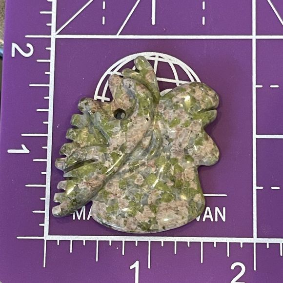 Unakite Jasper Natural Emotional Healing Stone Moose Pendant Chakra Clearing - Picture 4 of 4